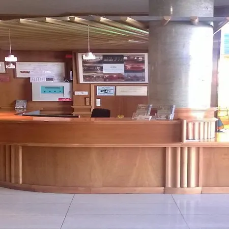 Camino Real Hotel 3*
