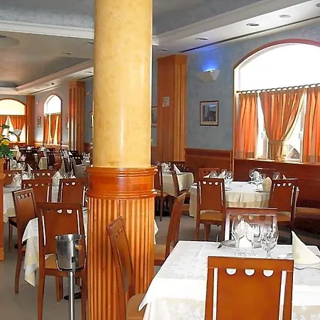 Hotel Camino Real
