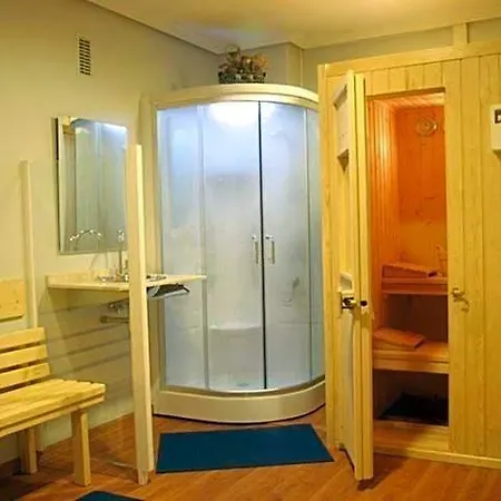 Camino Real Hotel 3*