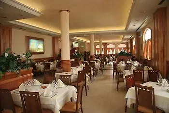 Camino Real 3* Arcahueja