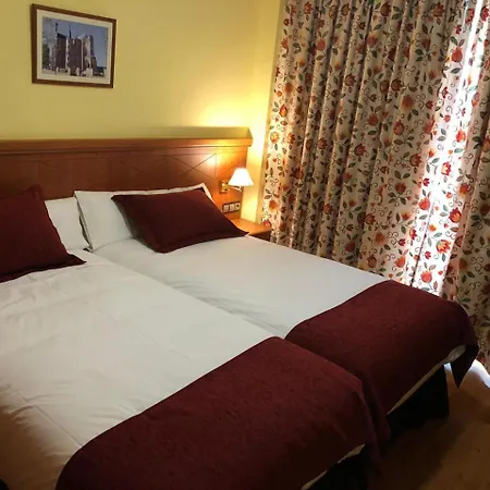 Camino Real Szálloda 3*