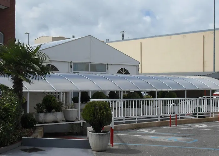 Camino Real ホテル 3*